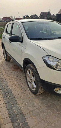 Nissan Qashqai cena 27900 przebieg: 203400, rok produkcji 2013 z Gdańsk małe 67